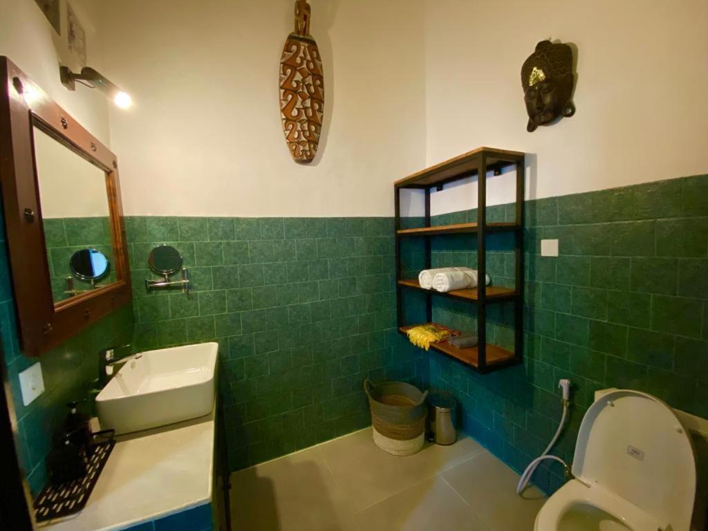 Hotel Puri Ayu Canggu Exterior foto