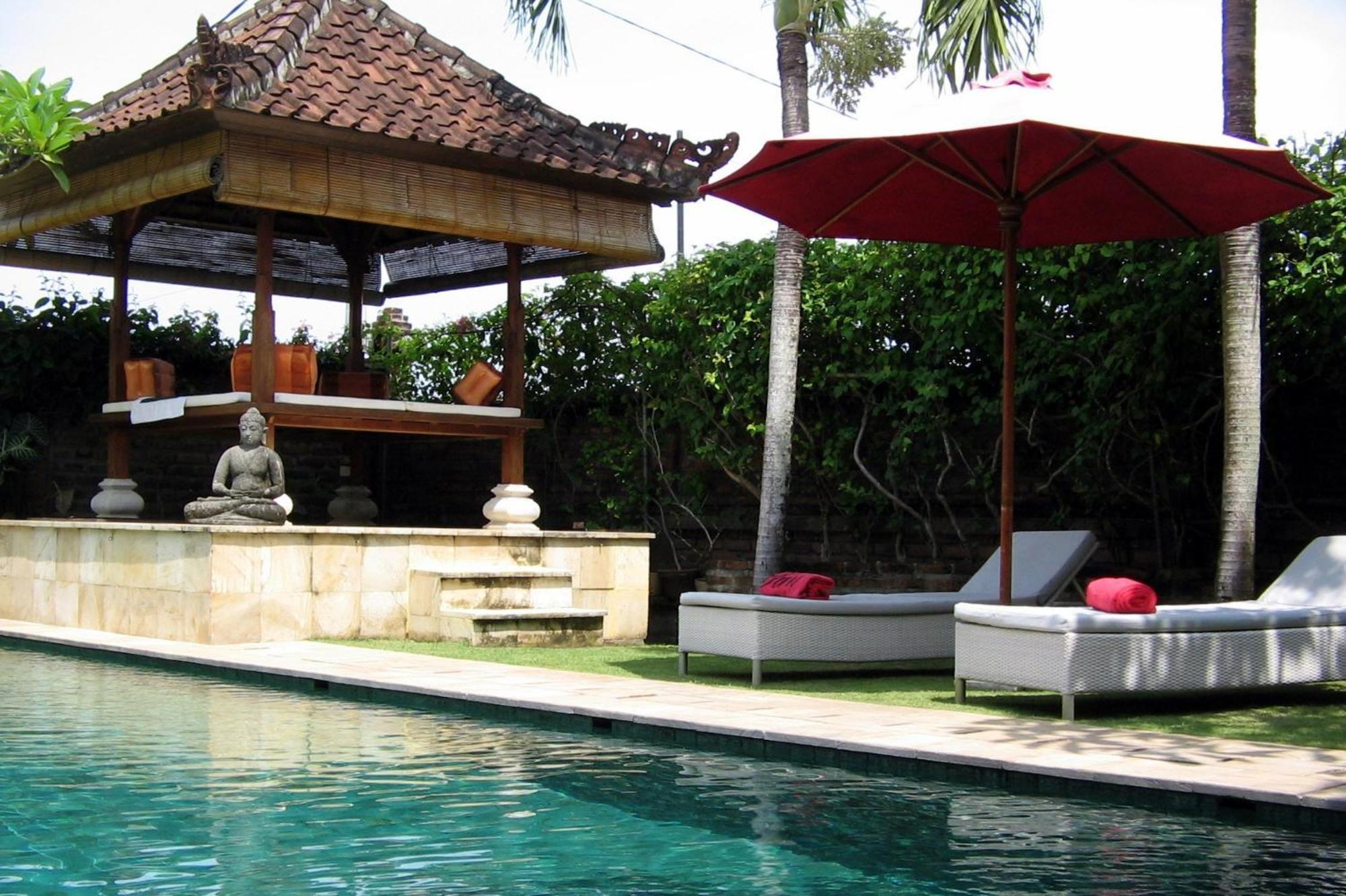 Hotel Puri Ayu Canggu Exterior foto