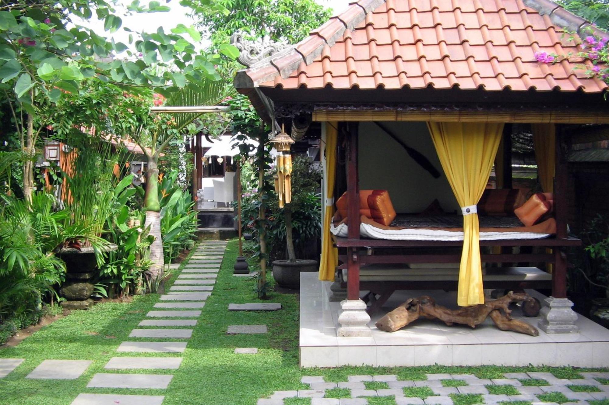 Hotel Puri Ayu Canggu Exterior foto