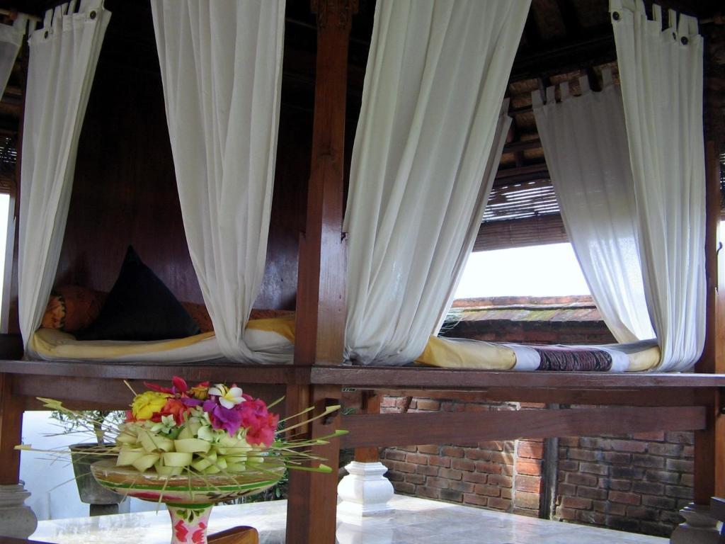 Hotel Puri Ayu Canggu Exterior foto