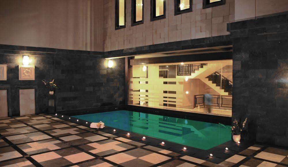 Hotel Puri Ayu Canggu Exterior foto