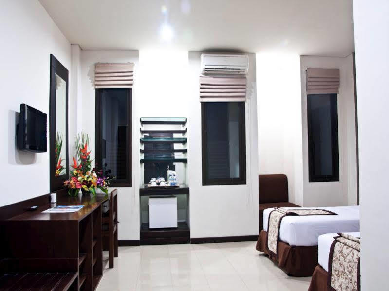 Hotel Puri Ayu Canggu Exterior foto